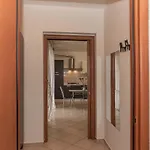 Acero Rosso 88 Apartman