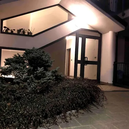 Acero Rosso 88 公寓